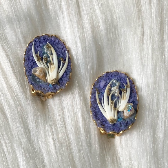 80s Vintage Purple Shell Earrings Mermaidcore Tiny Seed Pearls Shell Clip-Ons - Picture 3 of 11